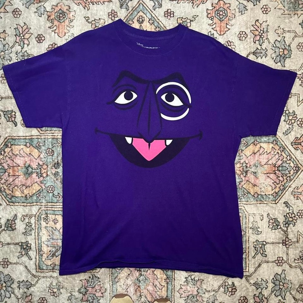 Count von Count‎ Sesame Street Tee (L)